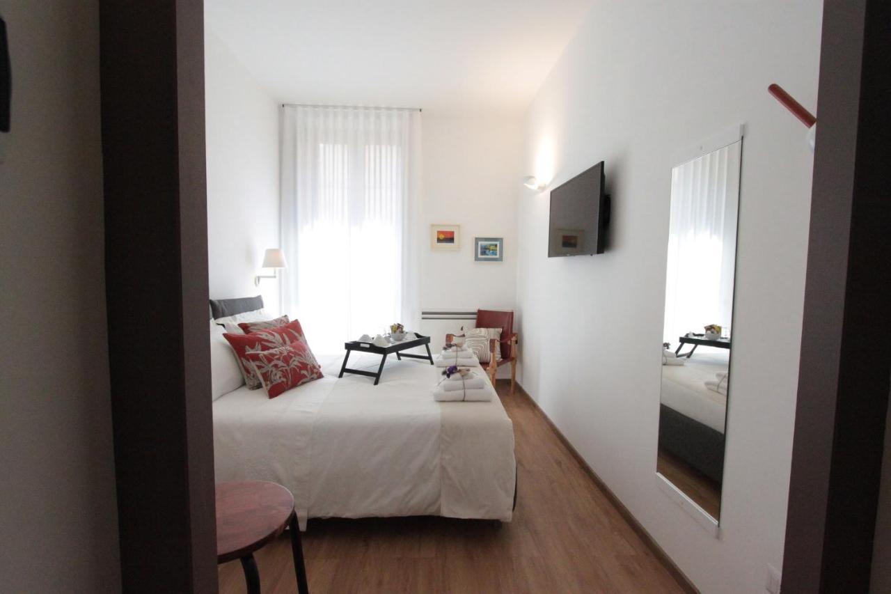Palazzo Pinto B&B Brindisi Bagian luar foto