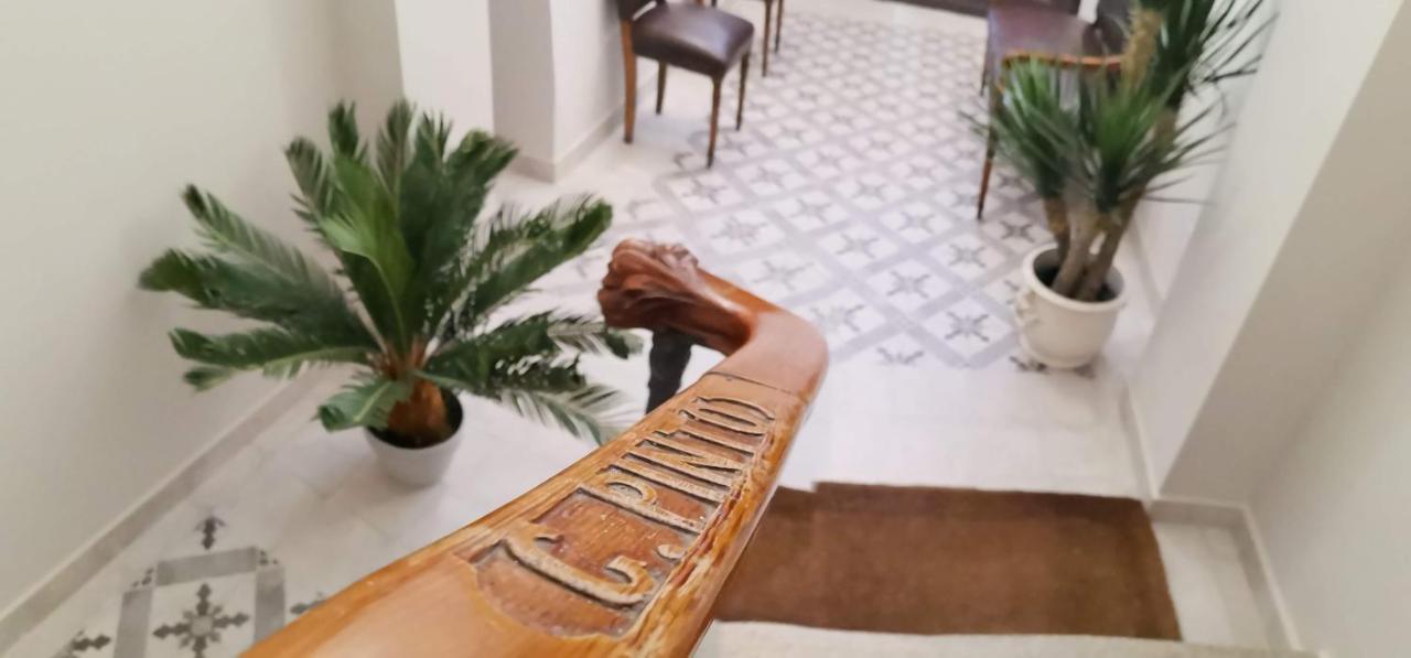 Palazzo Pinto B&B Brindisi Bagian luar foto