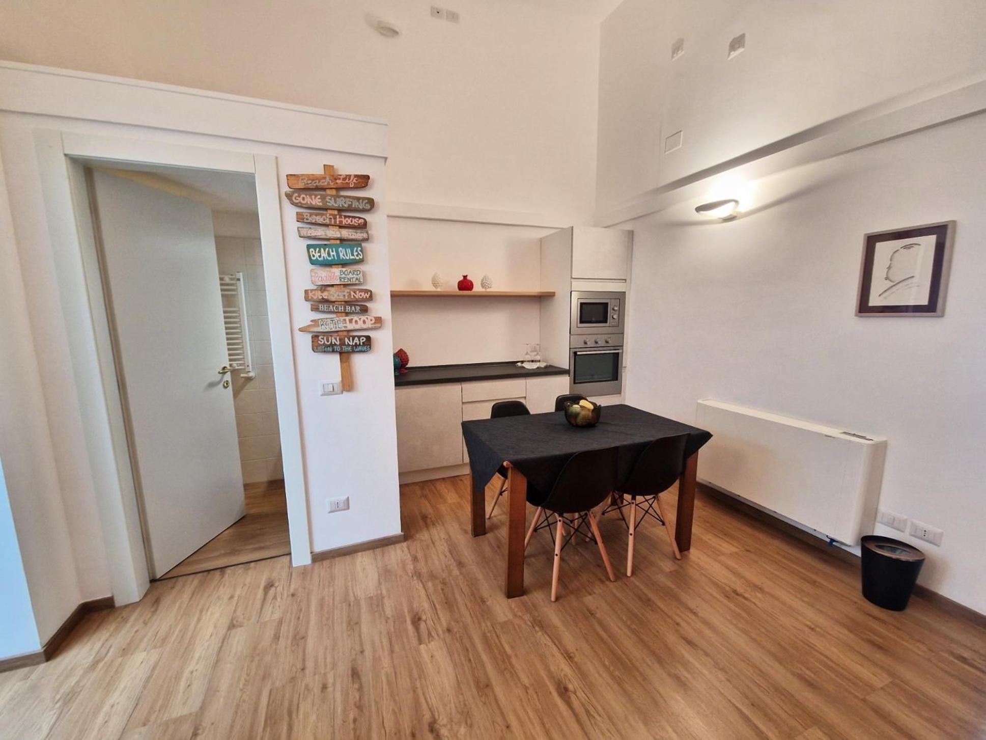 Palazzo Pinto B&B Brindisi Bagian luar foto